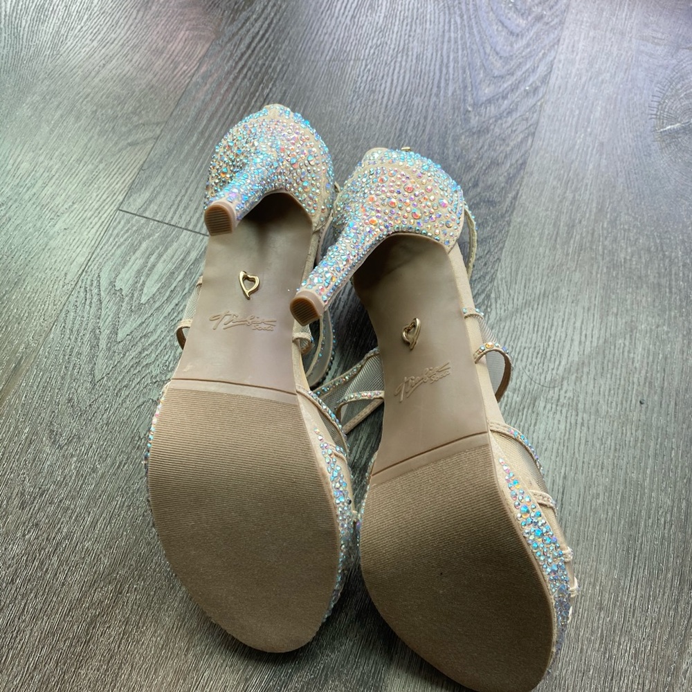 Sparkly Thalia Sodi Heels (never worn) - 9M - Picture 4 of 6